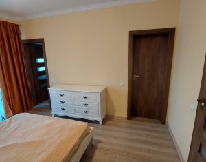 Maison 4 chambres à vendre dans Cluj-napoca, zone Dambul Rotund