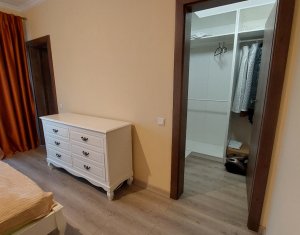 Maison 4 chambres à vendre dans Cluj-napoca, zone Dambul Rotund