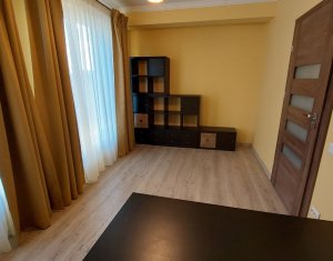 Maison 4 chambres à vendre dans Cluj-napoca, zone Dambul Rotund