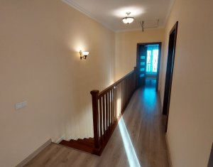 Maison 4 chambres à vendre dans Cluj-napoca, zone Dambul Rotund