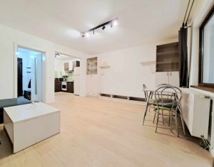 Maison 4 chambres à vendre dans Floresti