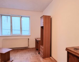 Appartement 3 chambres à vendre dans Cluj-napoca, zone Centru