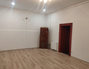 Maison 2 chambres à louer dans Cluj-napoca, zone Centru