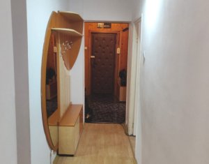 Appartement 4 chambres à vendre dans Cluj-napoca, zone Manastur
