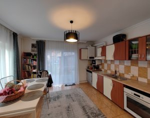 Maison 3 chambres à vendre dans Cluj-napoca, zone Marasti