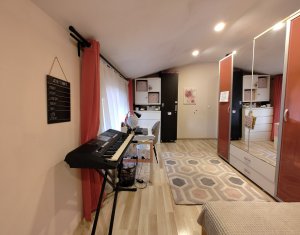 Maison 3 chambres à vendre dans Cluj-napoca, zone Marasti