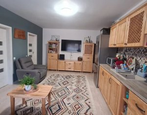 Appartement 3 chambres à vendre dans Floresti