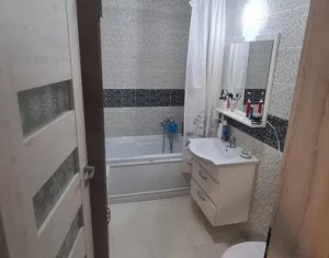 Appartement 3 chambres à vendre dans Floresti