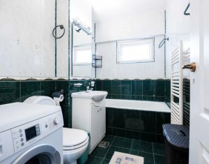 Appartement 4 chambres à louer dans Cluj-napoca, zone Centru