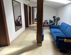 , 110m2 dans Cluj-napoca, zone Marasti