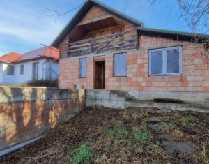 Ház 3 szobák eladó on Campenesti