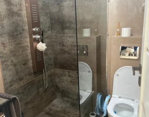 Appartement 3 chambres à vendre dans Floresti