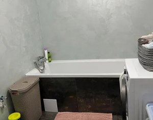 Appartement 3 chambres à vendre dans Floresti