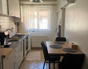 Appartement 3 chambres à vendre dans Floresti