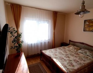 Appartement 3 chambres à vendre dans Cluj-napoca, zone Marasti