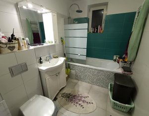 Appartement 3 chambres à vendre dans Floresti