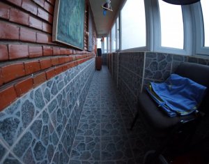 Appartement 4 chambres à vendre dans Cluj-napoca, zone Manastur