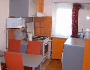 Appartement 3 chambres à vendre dans Cluj-napoca, zone Manastur