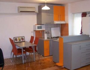 Appartement 3 chambres à vendre dans Cluj-napoca, zone Manastur