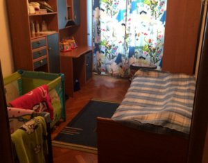 Lakás 4 szobák eladó on Cluj-napoca, Zóna Manastur