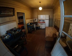 Ház 4 szobák eladó on Cluj-napoca, Zóna Dambul Rotund