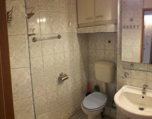 Appartement 3 chambres à vendre dans Cluj-napoca, zone Zorilor
