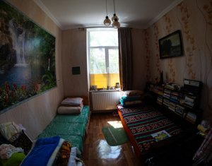 Appartement 3 chambres à vendre dans Cluj-napoca, zone Centru