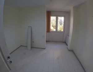 Lakás 3 szobák eladó on Cluj-napoca, Zóna Plopilor