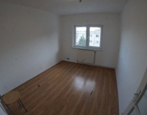 Lakás 3 szobák eladó on Cluj-napoca, Zóna Plopilor