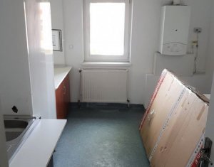 Lakás 3 szobák eladó on Cluj-napoca, Zóna Manastur