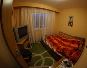 Appartement 4 chambres à vendre dans Cluj-napoca, zone Zorilor