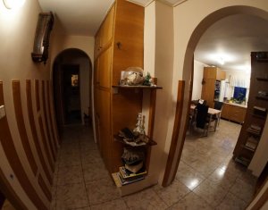 Appartement 4 chambres à vendre dans Cluj-napoca, zone Zorilor