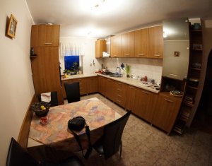 Appartement 4 chambres à vendre dans Cluj-napoca, zone Zorilor