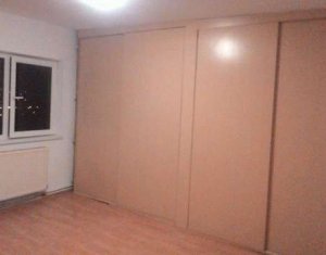 Lakás 3 szobák eladó on Cluj-napoca, Zóna Manastur