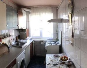 Appartement 4 chambres à vendre dans Cluj-napoca, zone Manastur