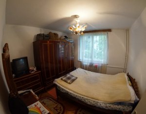 Appartement 3 chambres à vendre dans Cluj-napoca, zone Plopilor