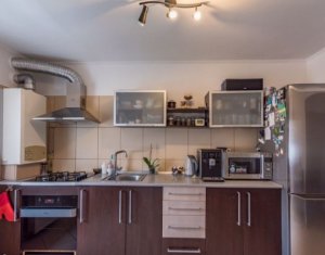 Lakás 3 szobák eladó on Cluj-napoca