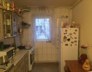 Lakás 3 szobák eladó on Cluj-napoca, Zóna Manastur