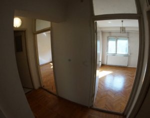 Lakás 3 szobák eladó on Cluj-napoca