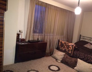 Appartement 3 chambres à vendre dans Cluj-napoca, zone Manastur