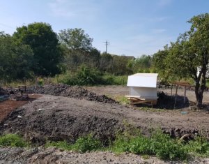 Telek eladó on Salicea