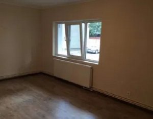 Appartement 3 chambres à vendre dans Cluj-napoca, zone Manastur