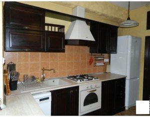 Ház 4 szobák kiadó on Cluj-napoca, Zóna Borhanci