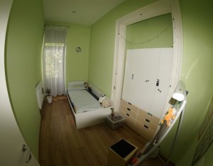 Appartement 4 chambres à louer dans Cluj-napoca, zone Centru
