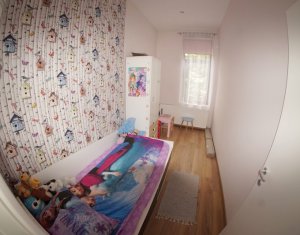 Appartement 4 chambres à louer dans Cluj-napoca, zone Centru