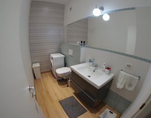 Appartement 4 chambres à louer dans Cluj-napoca, zone Centru