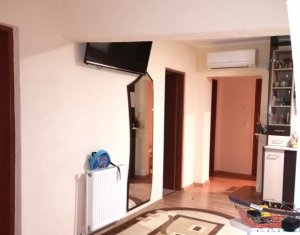 Appartement 4 chambres à vendre dans Cluj-napoca, zone Manastur