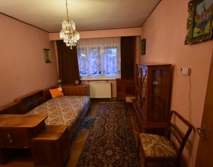 Appartement 3 chambres à vendre dans Cluj-napoca, zone Manastur