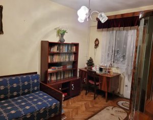 Appartement 3 chambres à vendre dans Cluj-napoca, zone Manastur