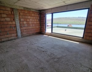 Ház 4 szobák eladó on Campenesti, Zóna Centru